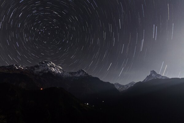 The photo of the star swirl in Photoshop is made
