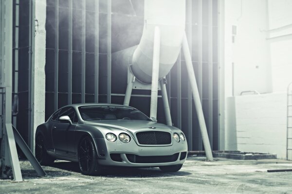 Bentley Continental is as strong as steel