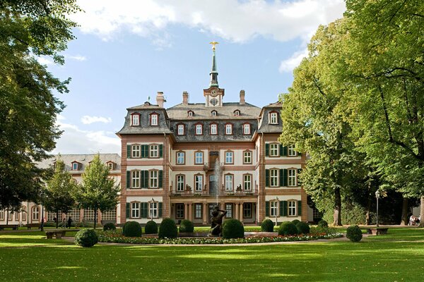 Park area with a beautiful mansion