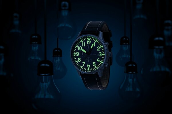 Wristwatch with green dial and backlight