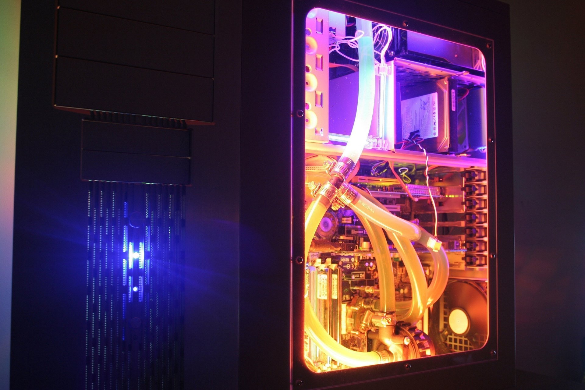 technology silverstone a look inside wire
