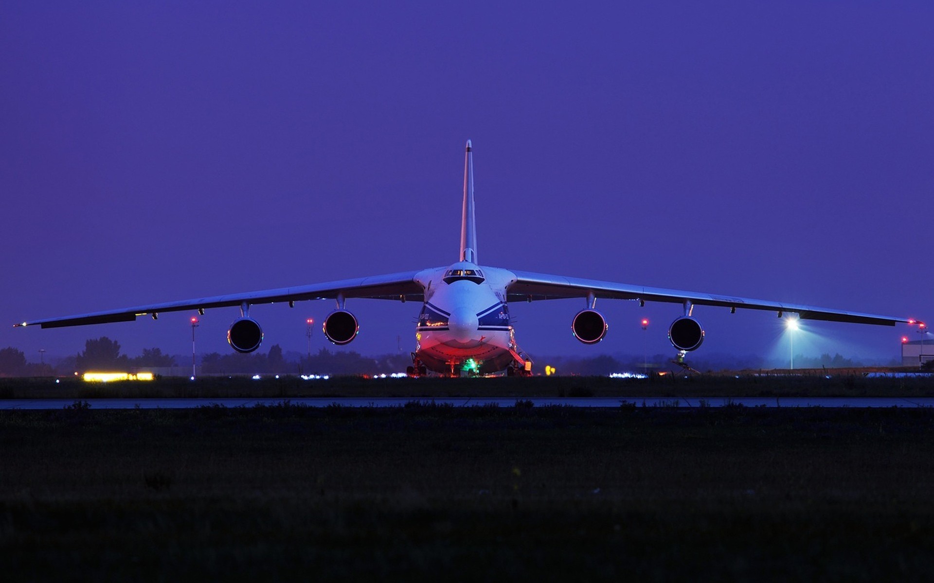 ruslan plane blue