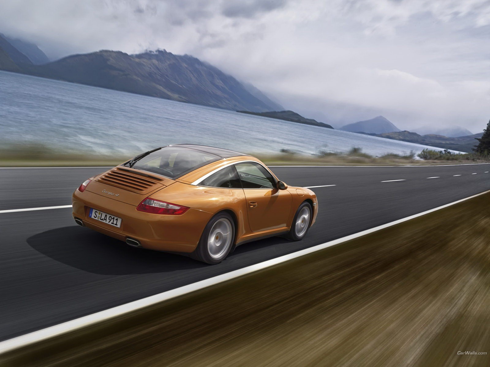car speed motion road the way