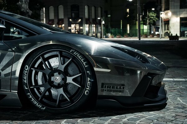 Lamborghini 2015 on the street of the night city