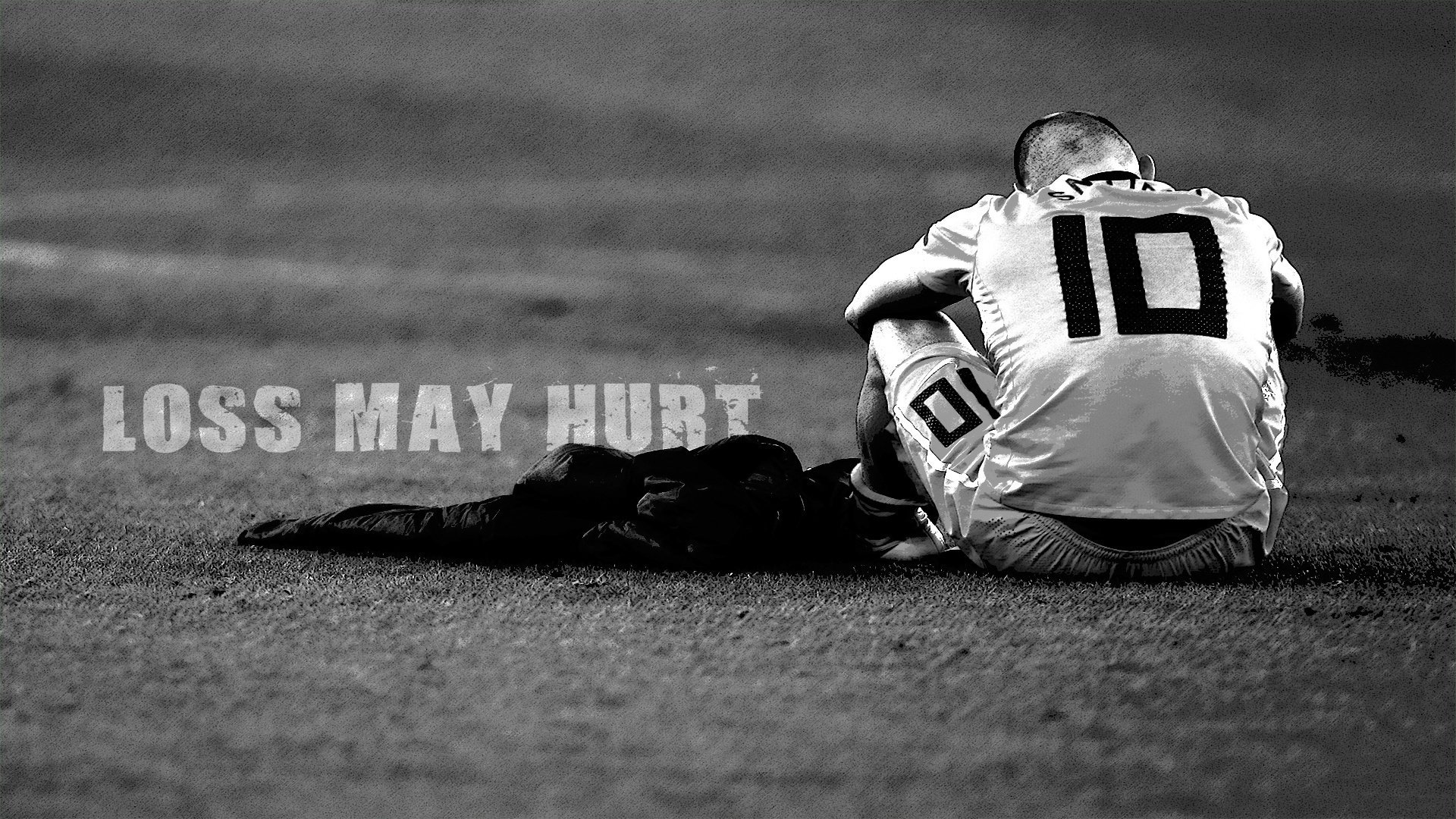 defeat snyder mig gray tones number 10 loss football holland wesley earth grass 10 back sadness b-w gray football player player rain longing lawn men sport