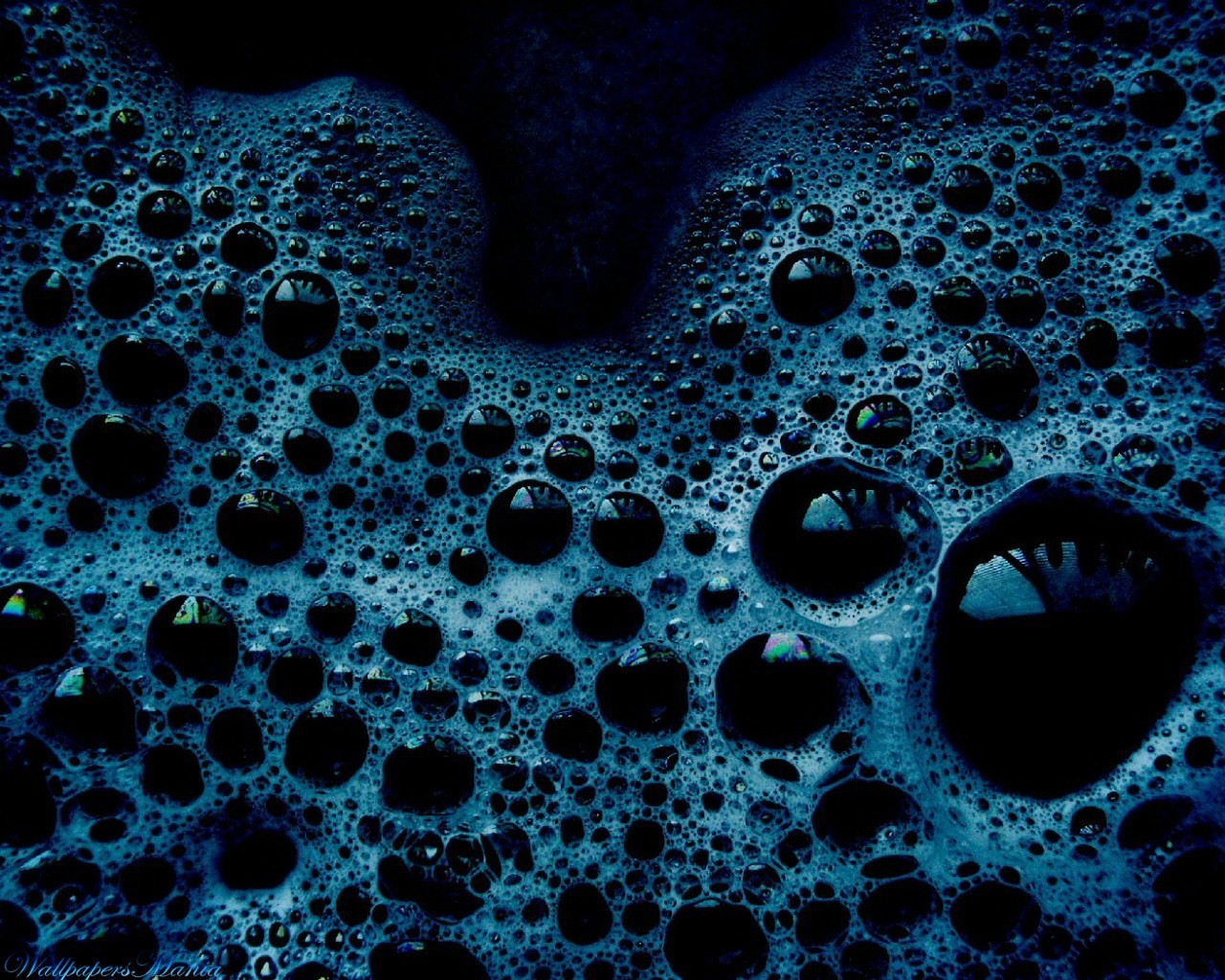 bubbles dark reflection