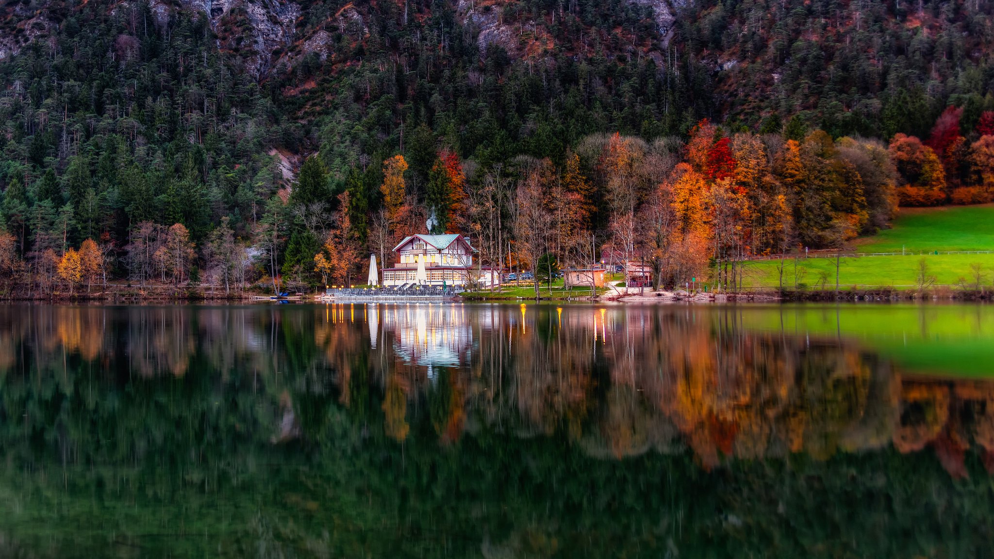 bayern munich house near the lake reflection autumn