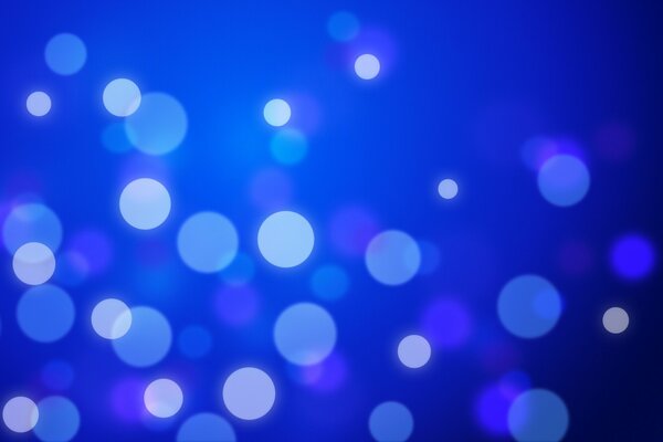 Circle patterns in blue