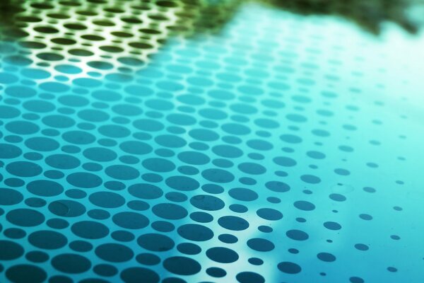 Patterns in the form of circles on the surface