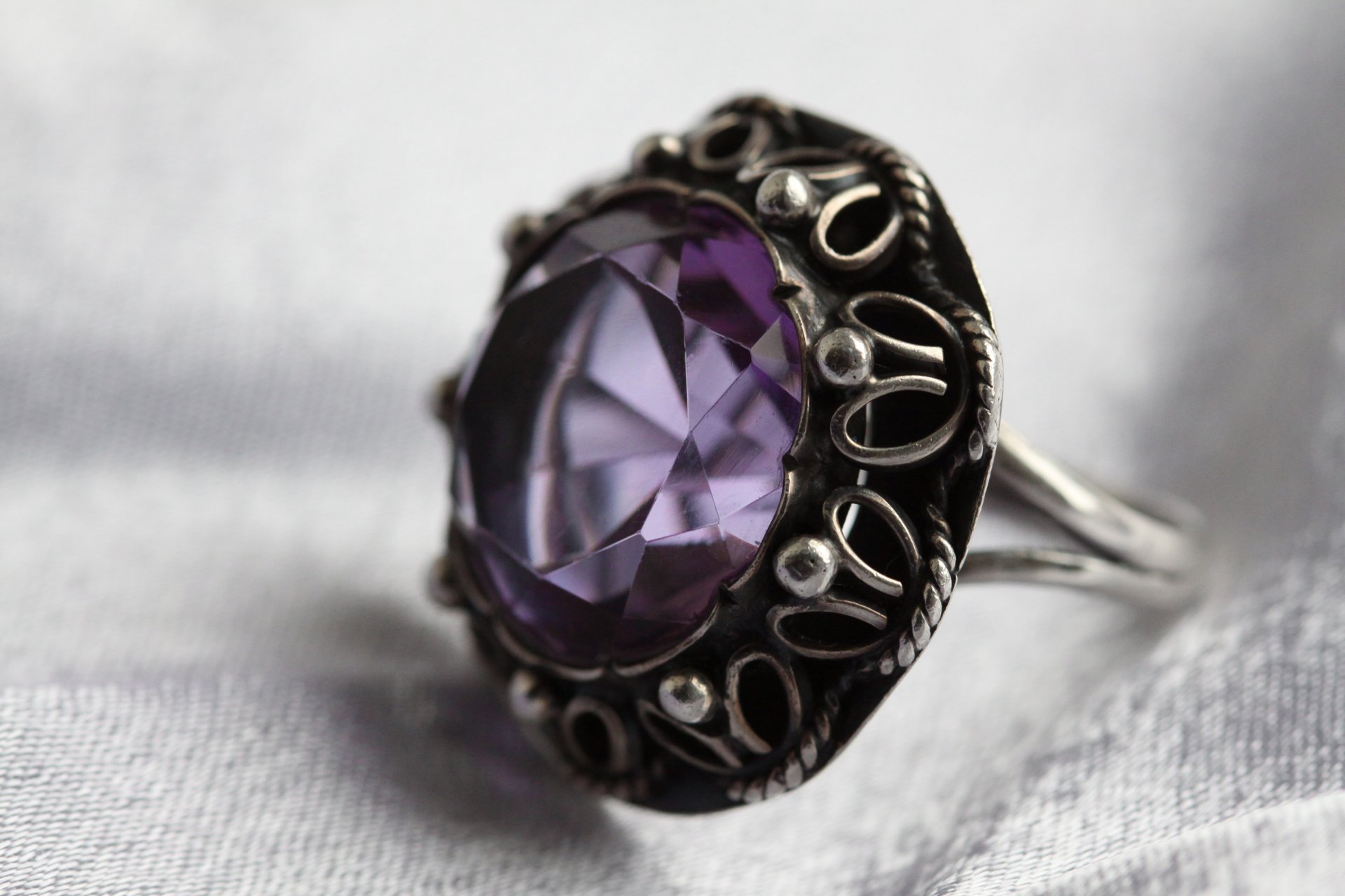 decoration ring kamen.ametist silver