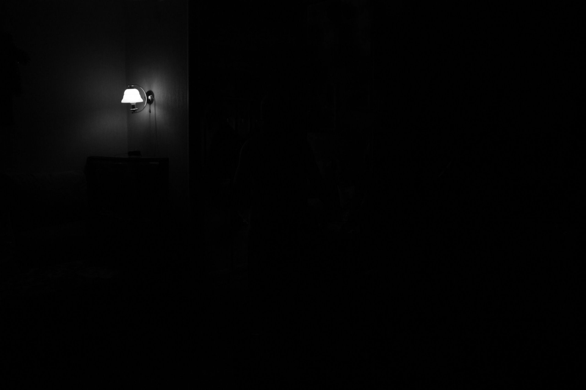 light lantern darkness room