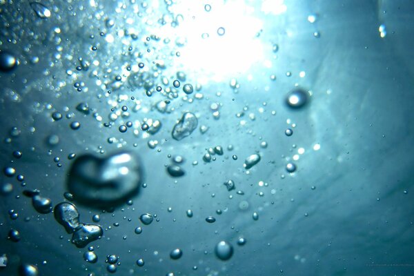 Bubbles in deep blue water