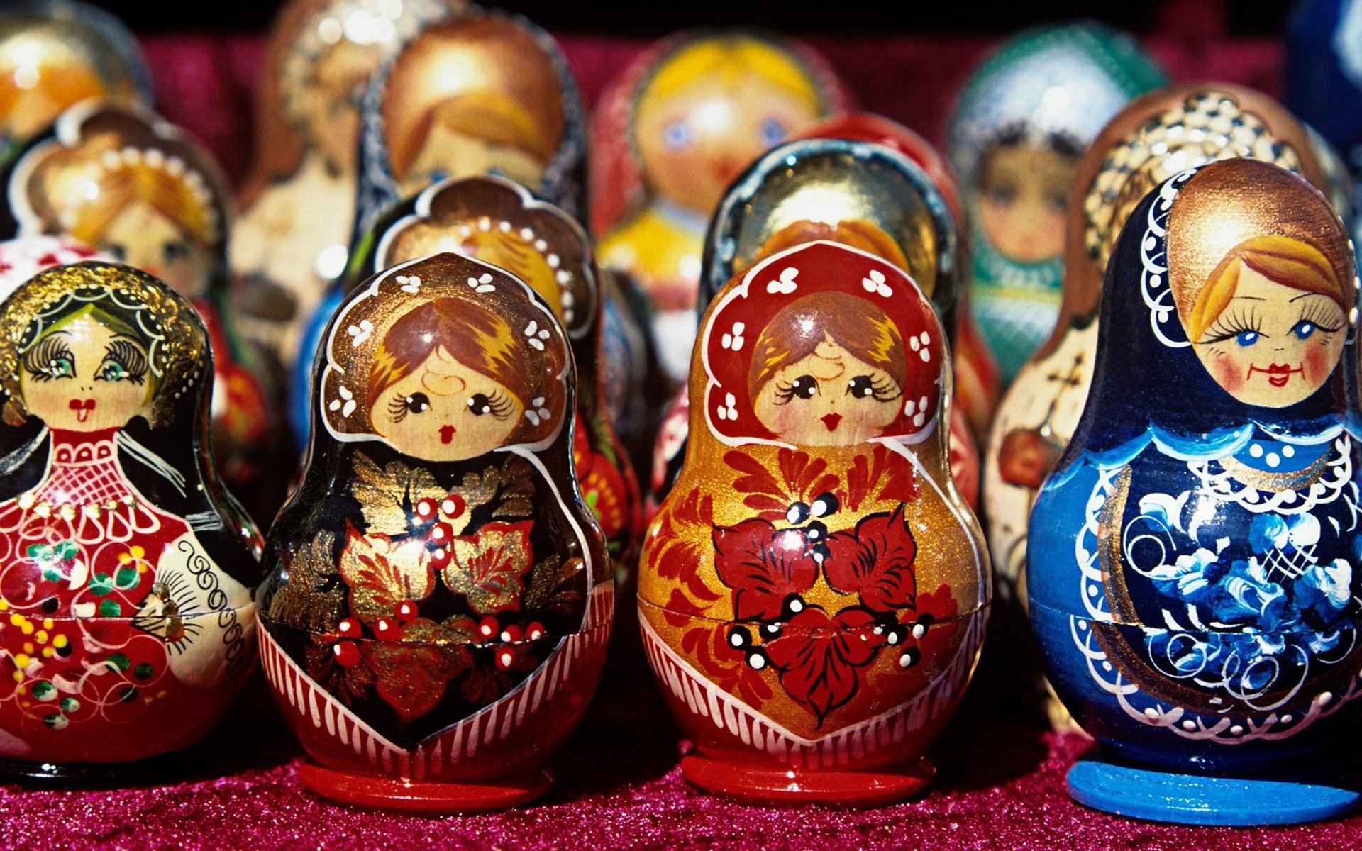toys souvenirs matryoshka