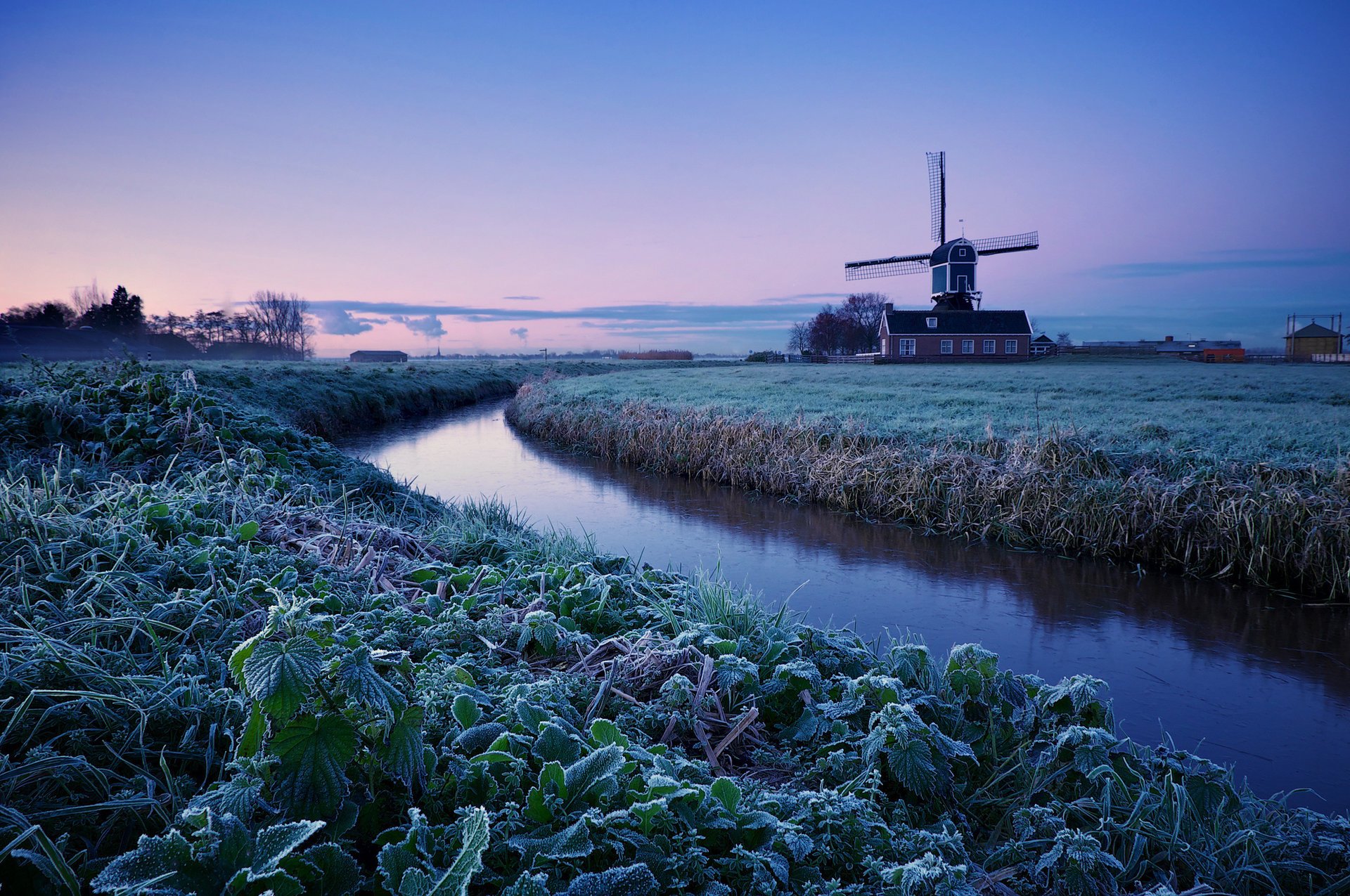 morning dawn netherlands winter