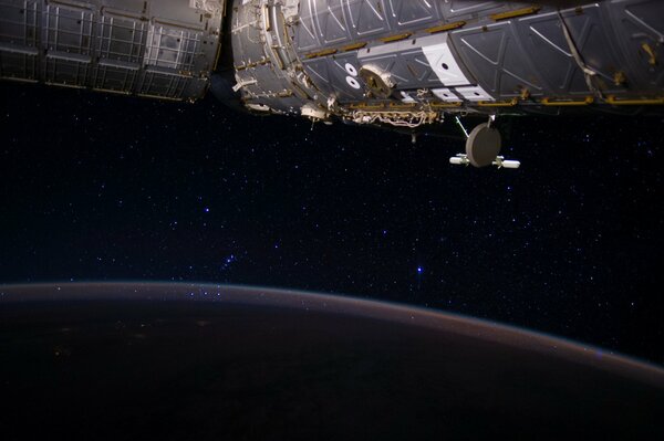 Spaceship in the night planet earth