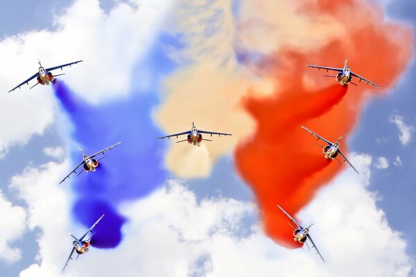 Seven planes participate in the airshow