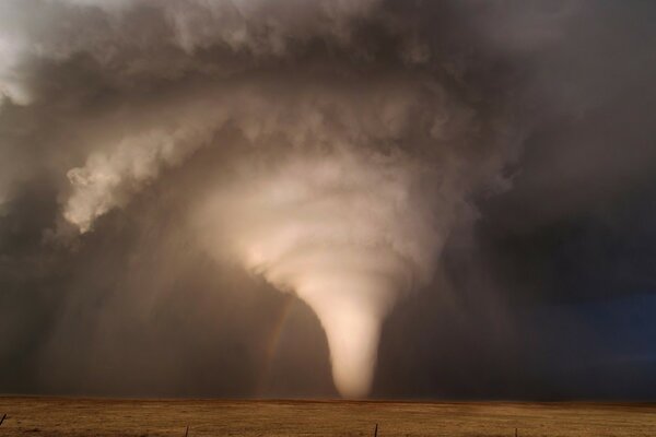 Dangerous-a beautiful and fascinating tornado