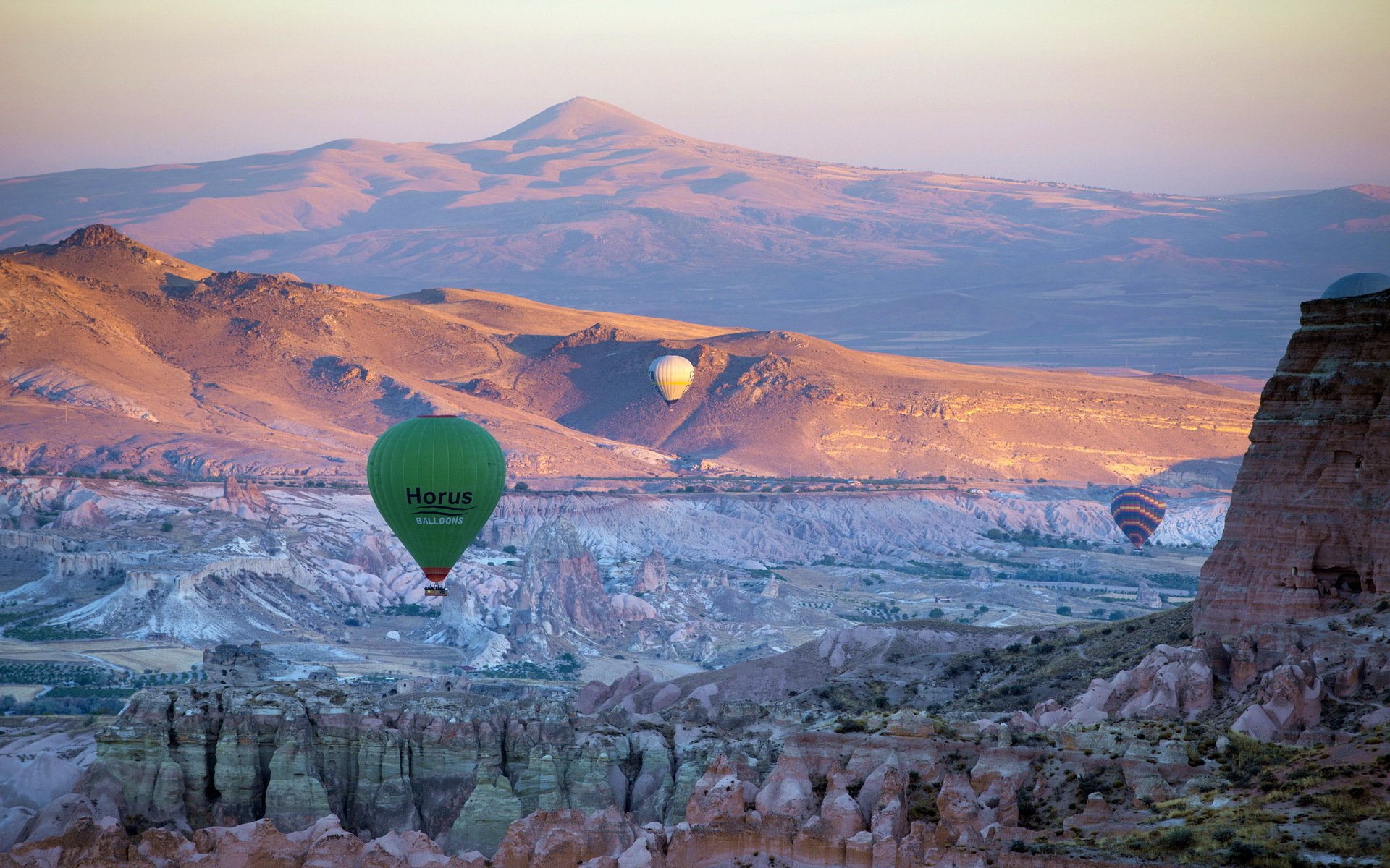 hot ballons cappadocia travel sport