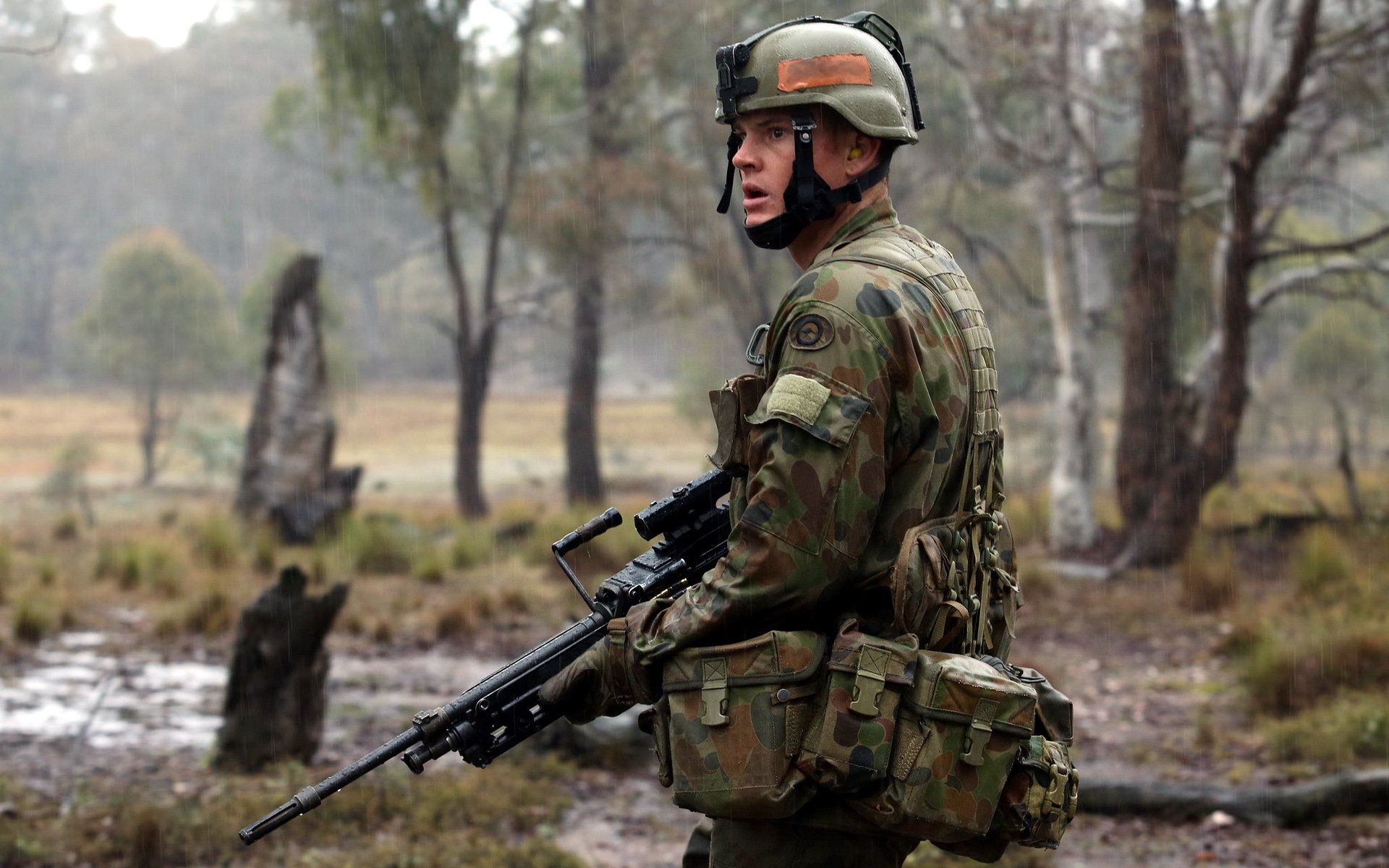men weapon the army