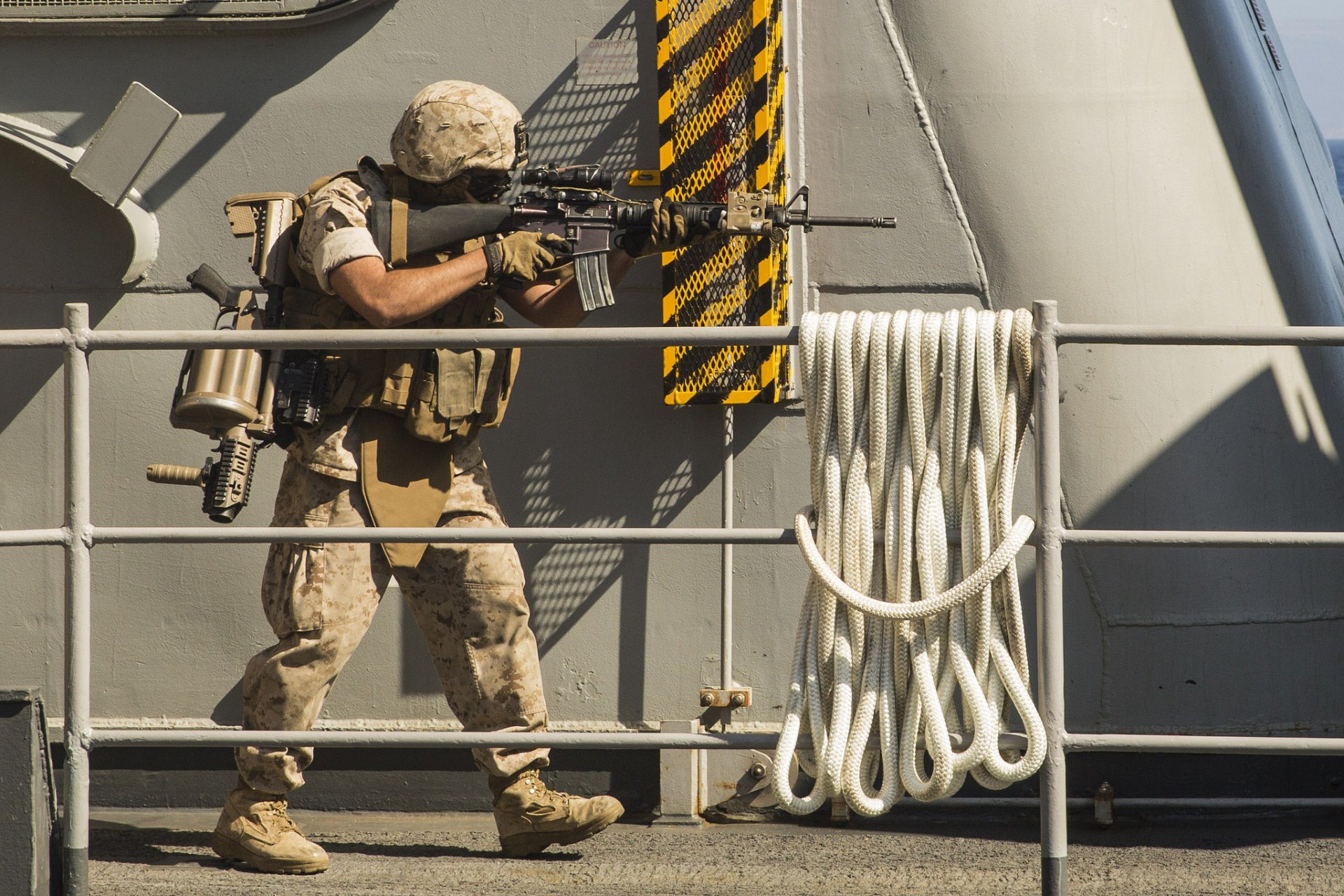 oldier man equipment assault rifle mgl hand grenade launcher weapon