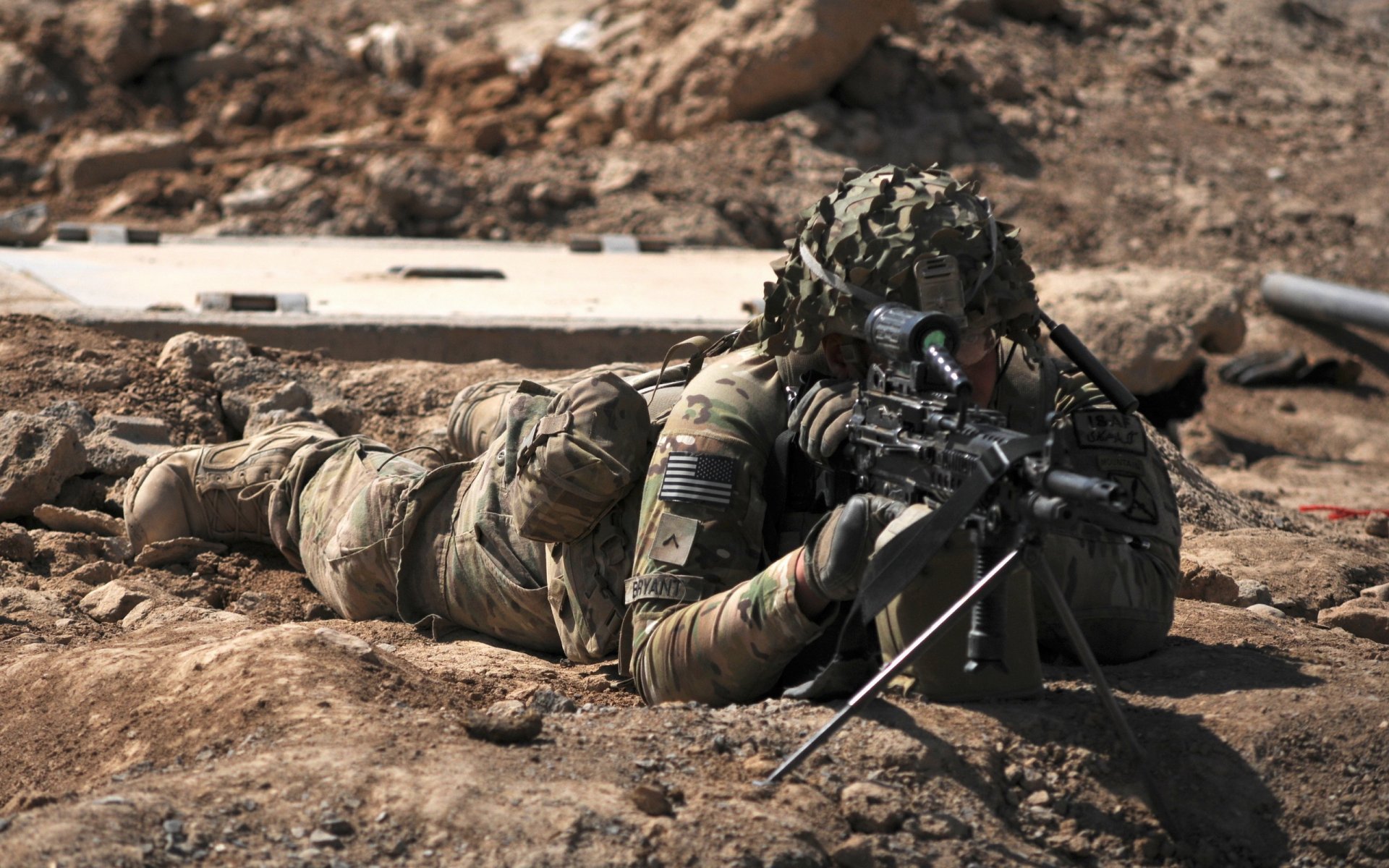 men weapon the army