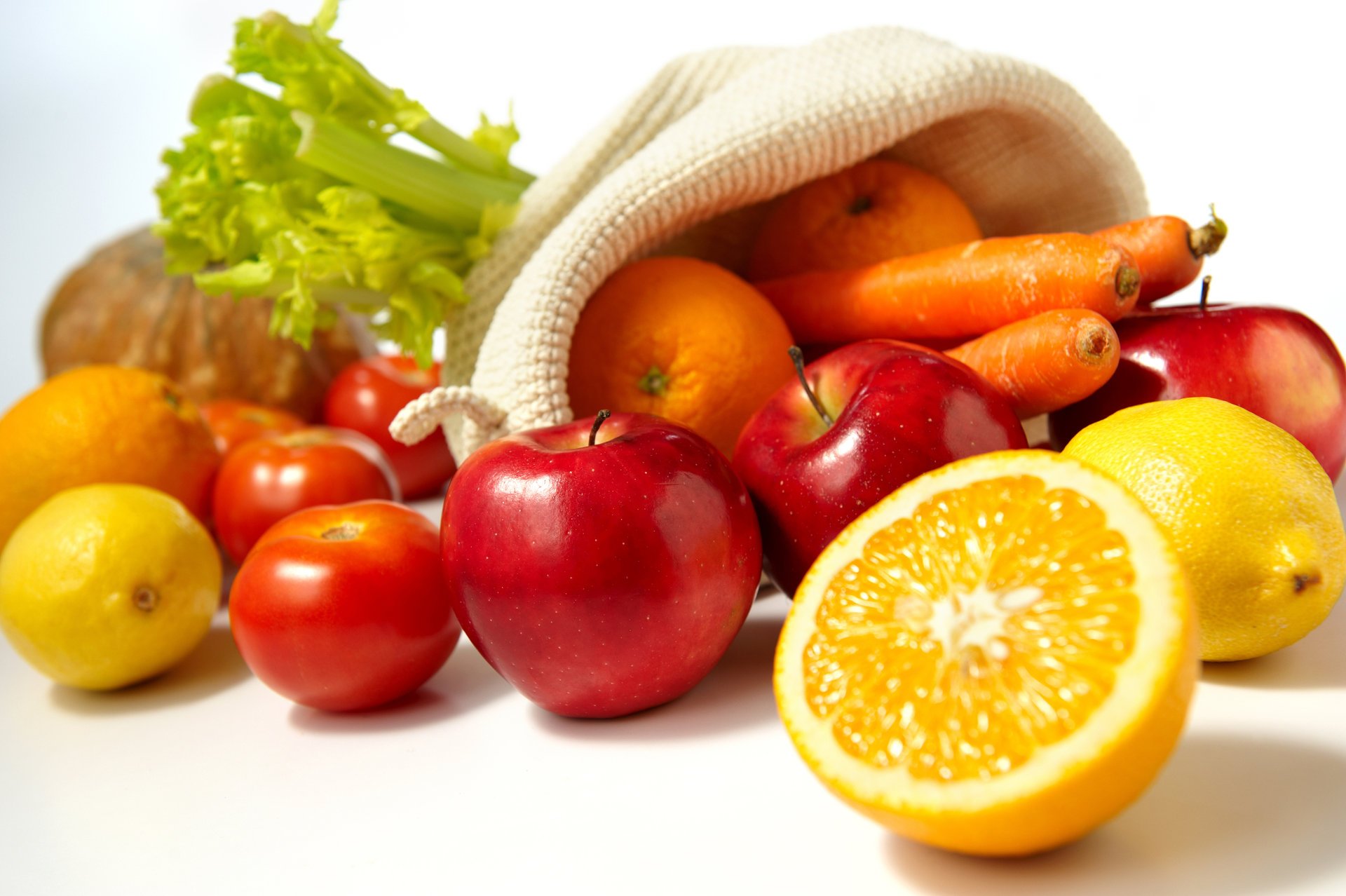 food fruits vegetables apples lemons orange carrots tomatoe