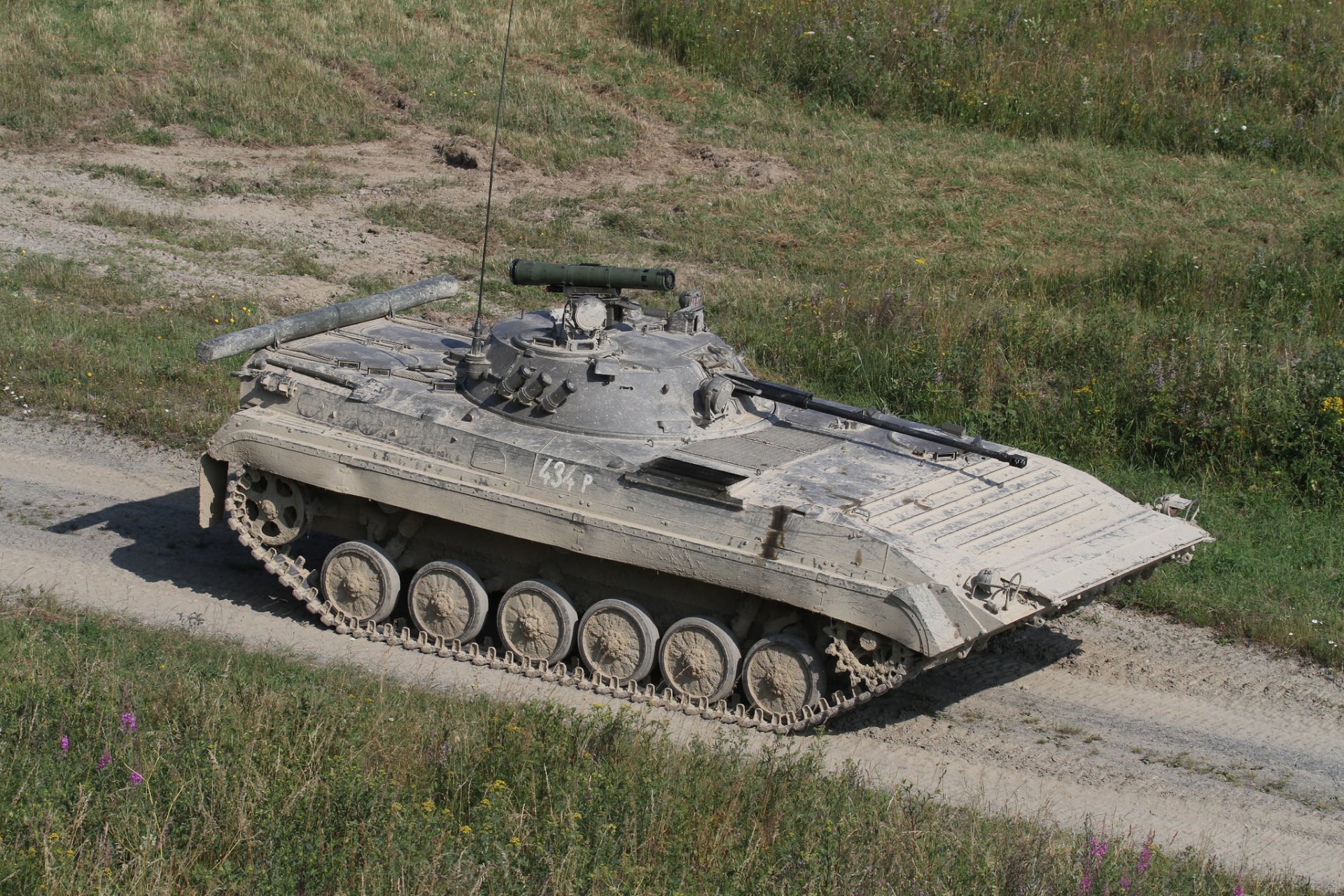 bmp-2 military machine corp