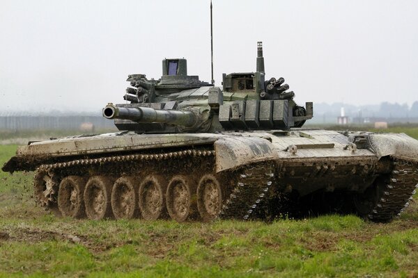 The T-72 tank performs a combat mission