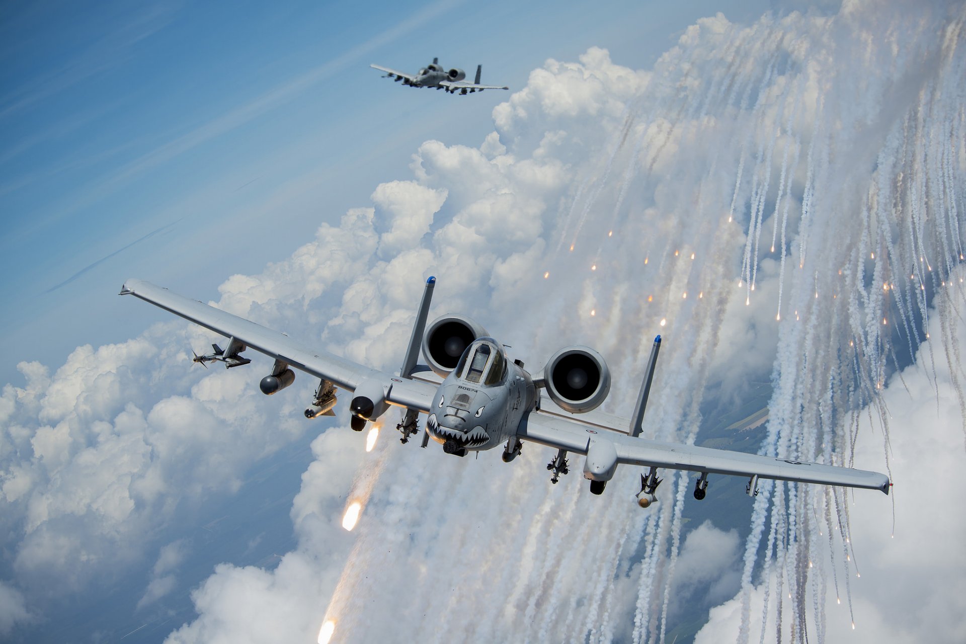 a-10 thunderbolt ii attack sky