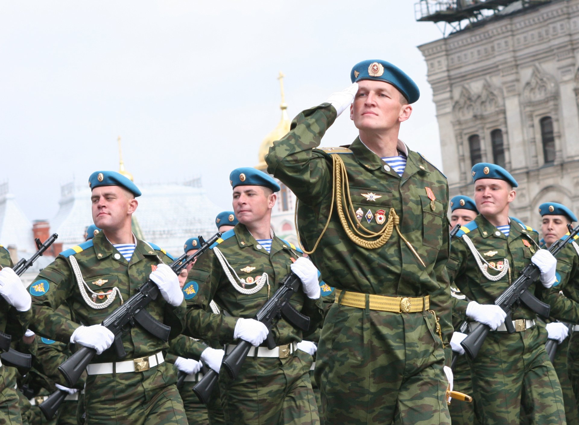 airborne paratroopers soldiers fighters elite pride military blue berets airborne day airborne troops rf russia army honor