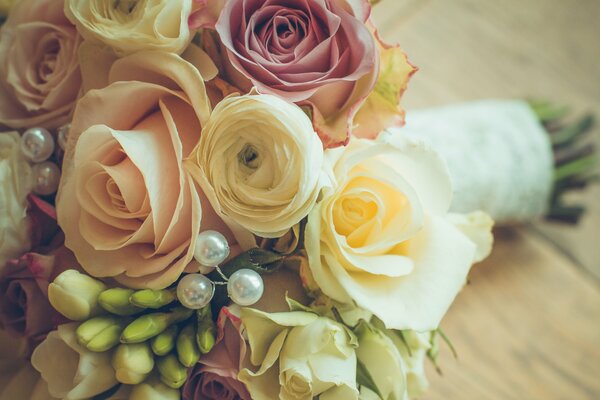 Delicate colors in a festive bouquet