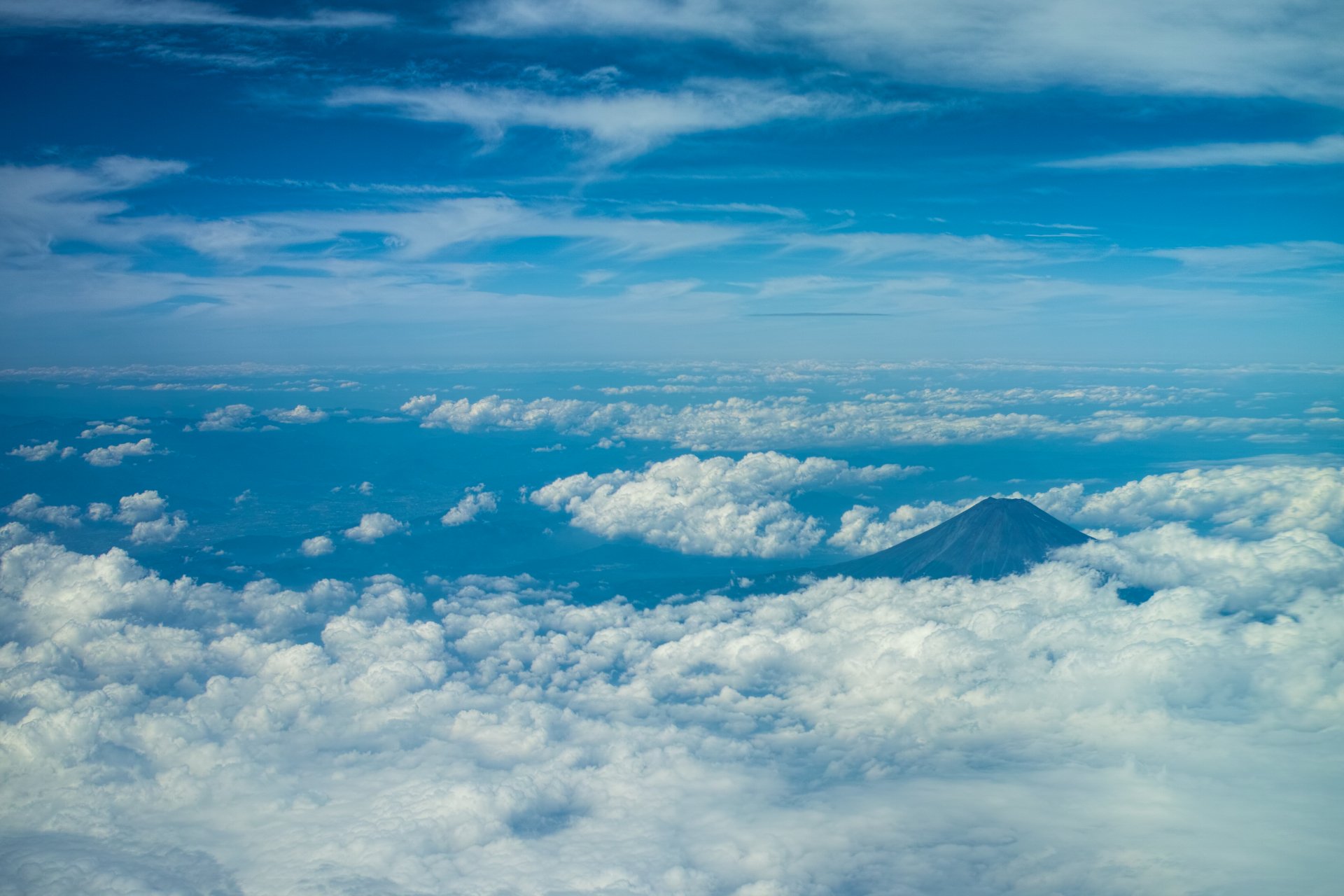 ky clouds mount fuji okinawa horizon